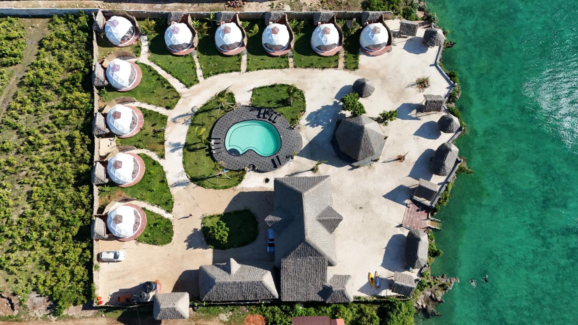 Hotell Paradise